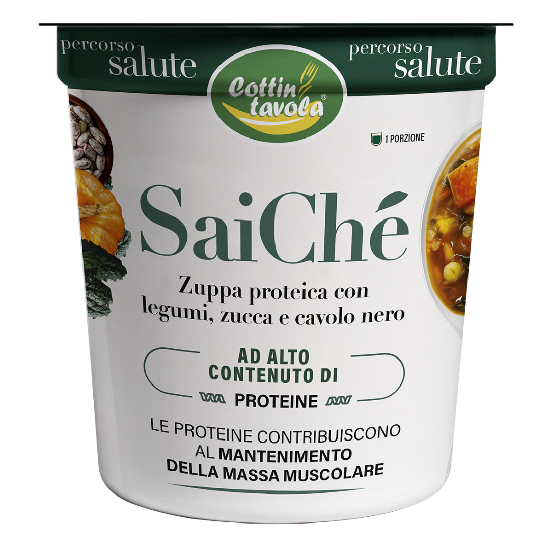 Zuppa proteica con legumi, zucca e cavolo nero